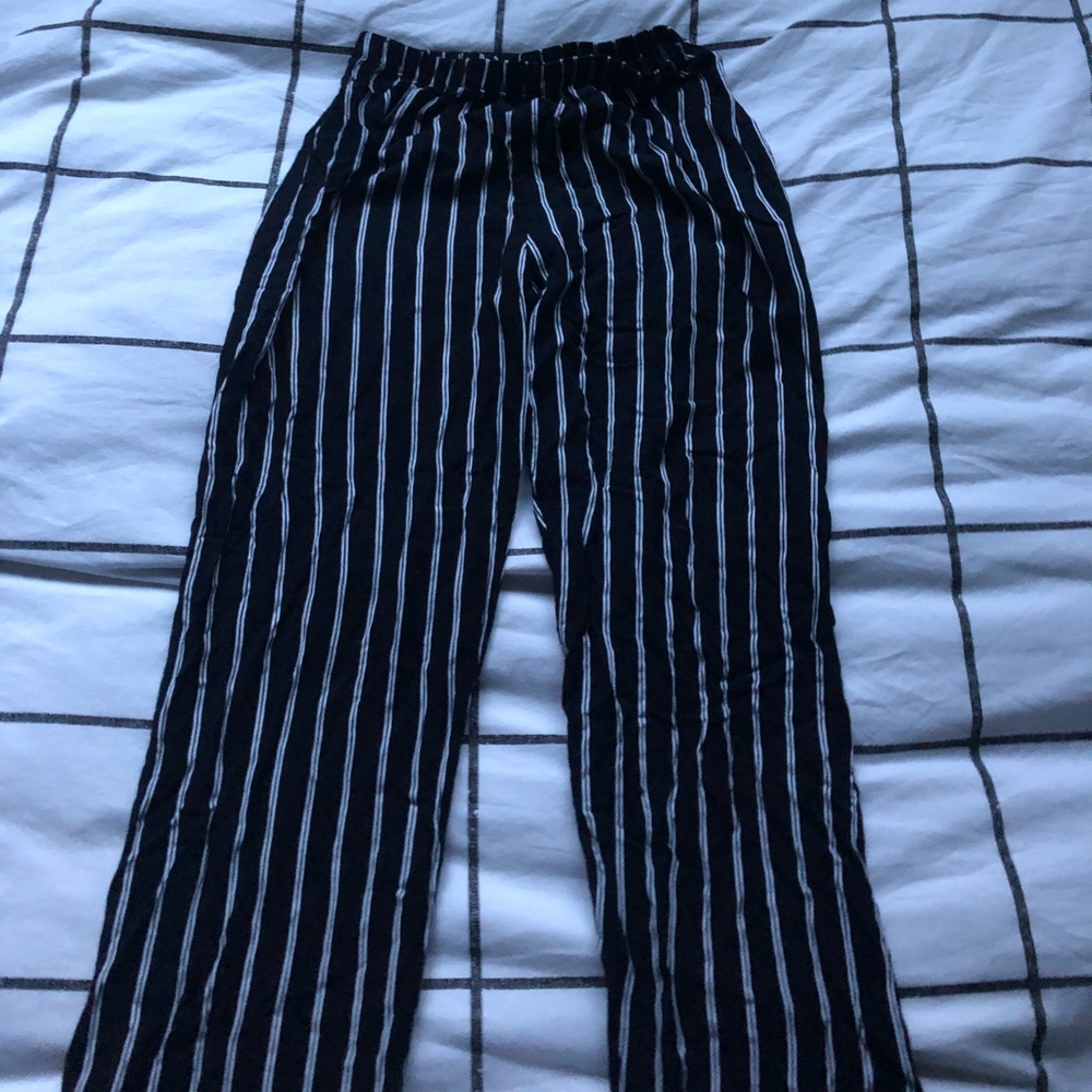 Brandy Melville pants!